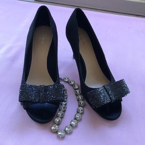 Kate Spade glitter bow pump